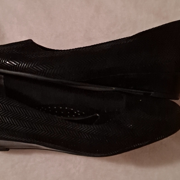 Trotters Lauren Patent Suede Mini Wedge Black 8W Tll0-00l - Picture 3 of 4